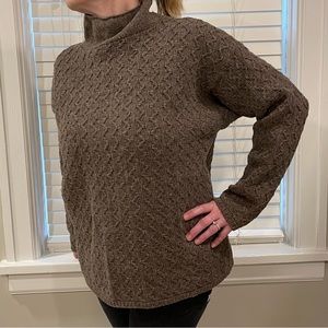 Eileen Fisher Winston lamb wool sweater large cable knit